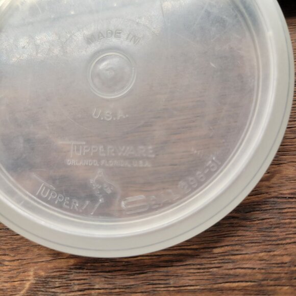 Tupperware Seal Clear Replacement Snap Lids #296 Set of 5 - Picture 2 of 2